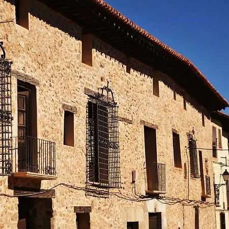 Πανσιόν Restaurante San Millan Orihuela del Tremedal