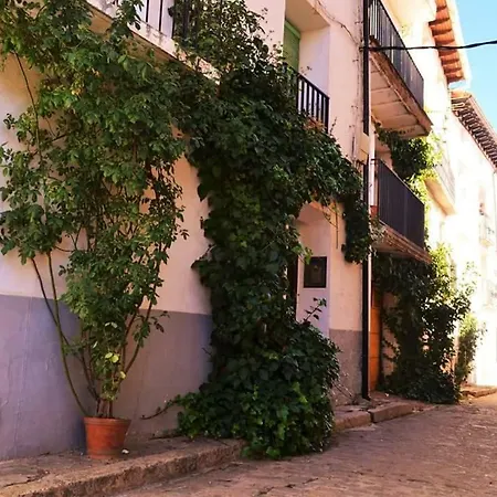 Affittacamere Restaurante San Millan Orihuela del Tremedal