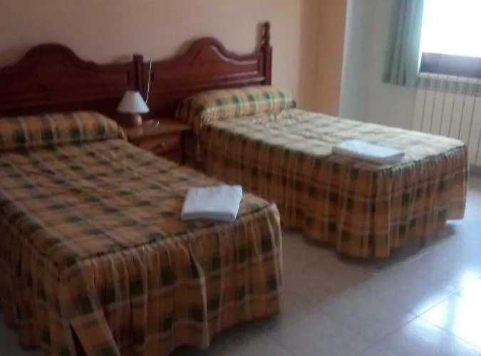 Pensión Restaurante San Millan Orihuela del Tremedal